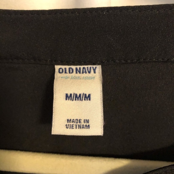 Old Navy Black Blouse with front pockets - Picture 3 of 4